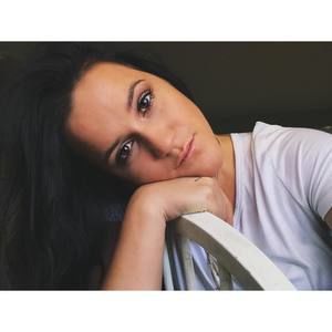 Meet your Posher, Adie